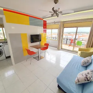 apartamento-en-salou-con-las-vistas-al-port-aventura.catalonia-hotels.com/
