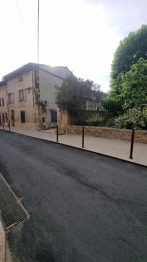 En Plein Coeur De Pelissanne - 55 M2 Renoves - Avec Parking Apartment